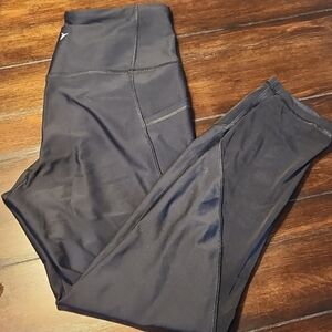 Old Navy Active Powersoft Leggings sz Large